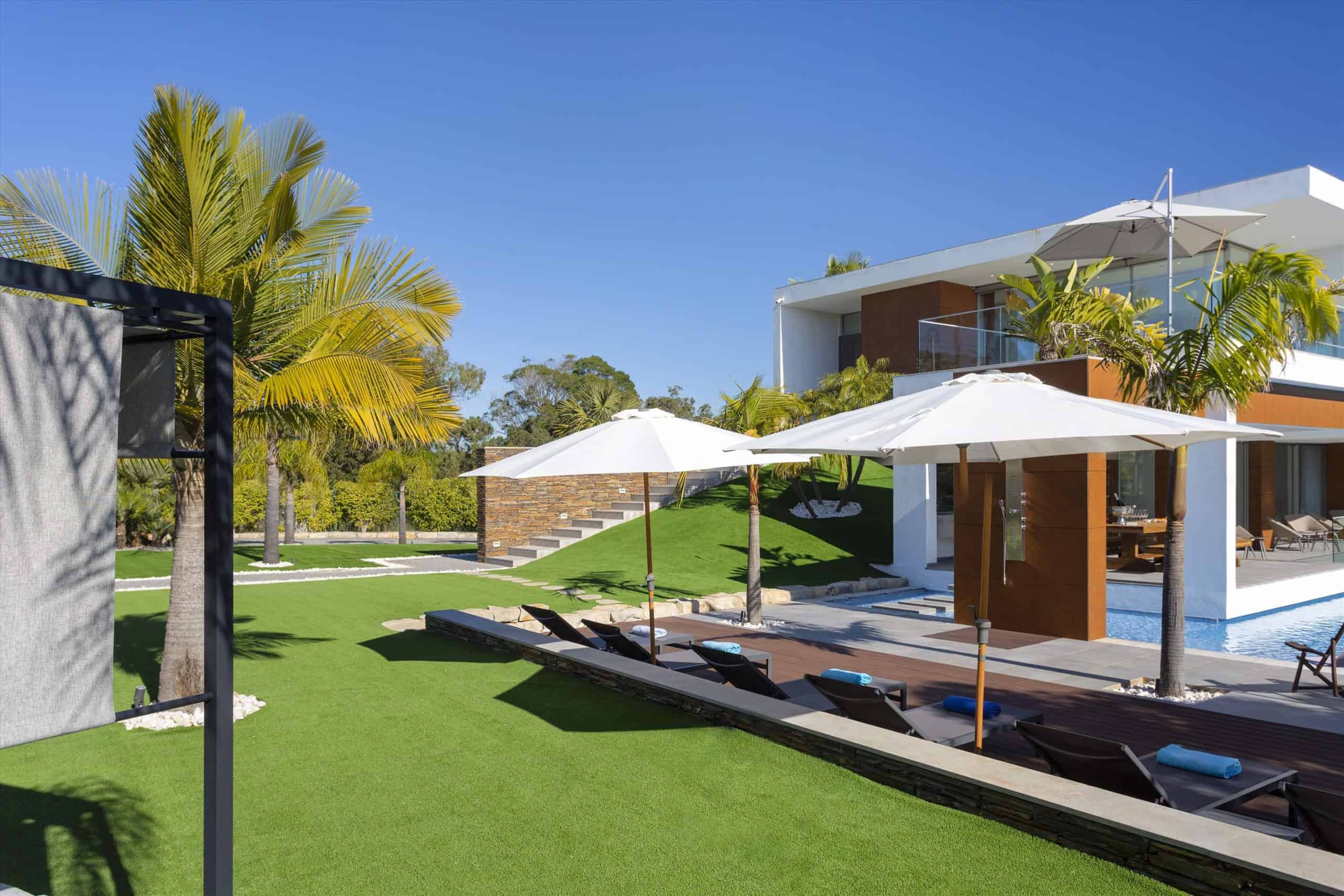 Luxury Holiday Villa Surpresa Algarve Portugal - outdoor area