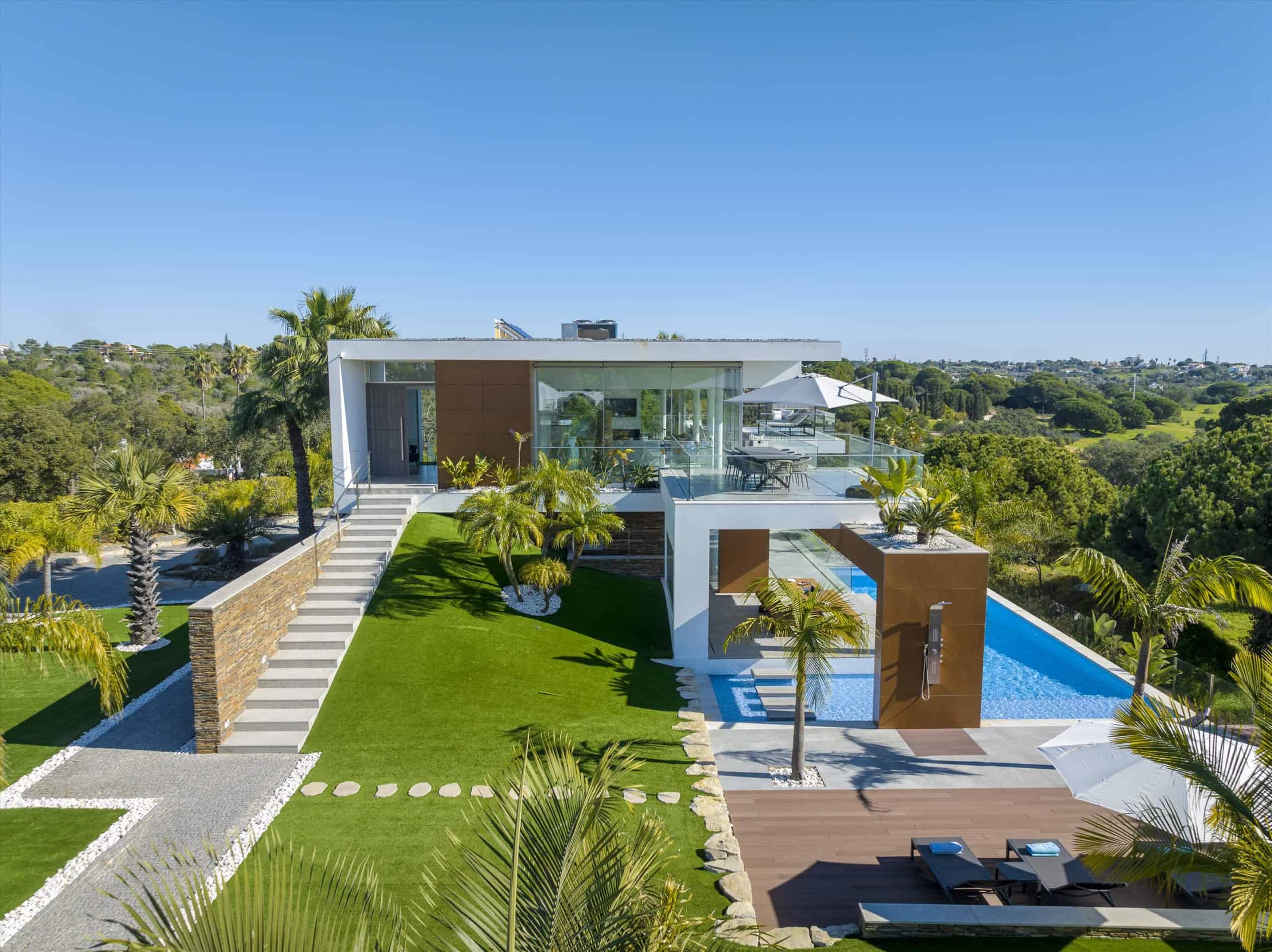 Luxury Holiday Villa Surpresa Algarve Portugal - outdoor area